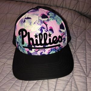 Phillies trucker hat